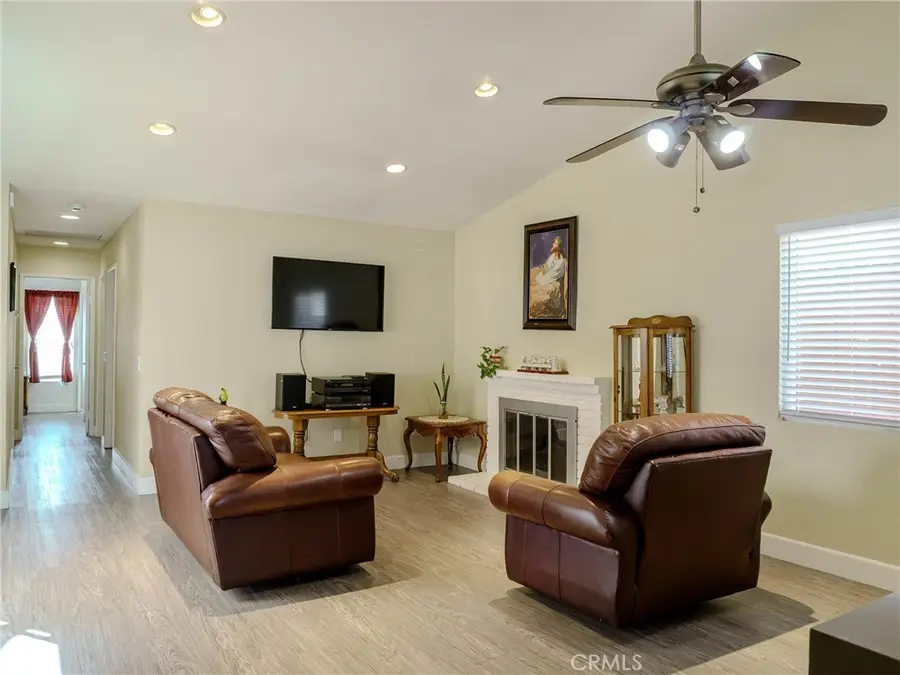 11538 Larchwood, Fontana, CA 92337 - #3
