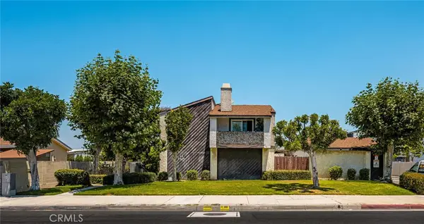 7381 Katella Avenue, Stanton, CA 90680