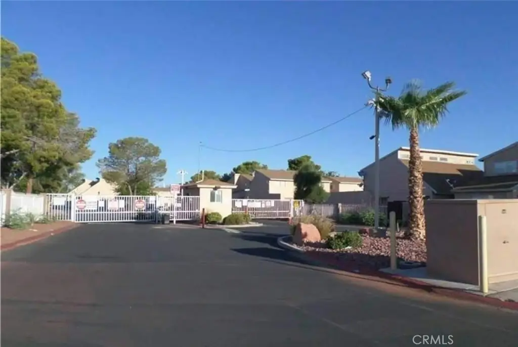 5196 Golden Lane #L, Las Vegas, NV 89119 - #1