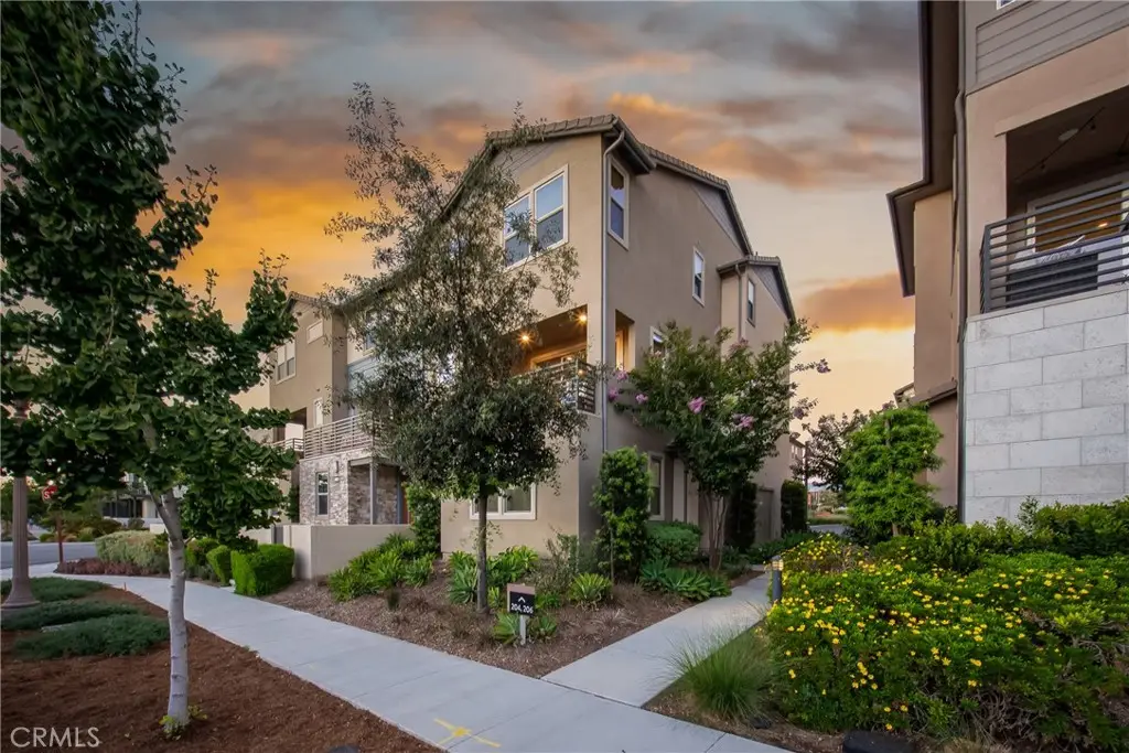 204 Keeper, Irvine, CA 92618 - #1