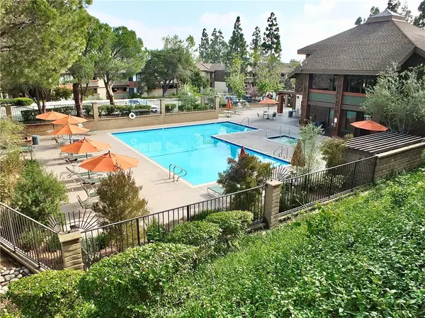 2510 E Willow #102, Signal Hill, CA 90755