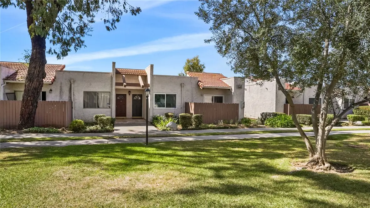 17572 Vandenberg Lane #4, Tustin, CA 92780 - #1