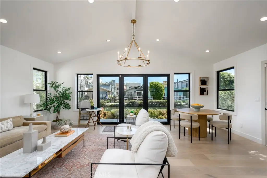 223 Howland Canal, Venice, CA 90291 - #1