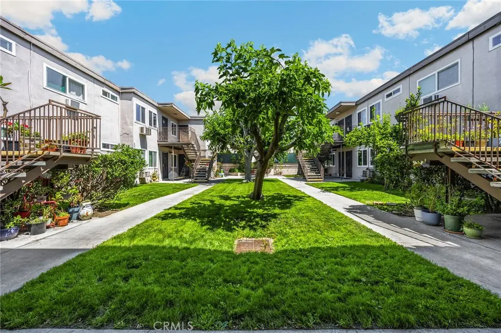 7135 Coldwater Canyon #14, North Hollywood, CA 91605 - #1