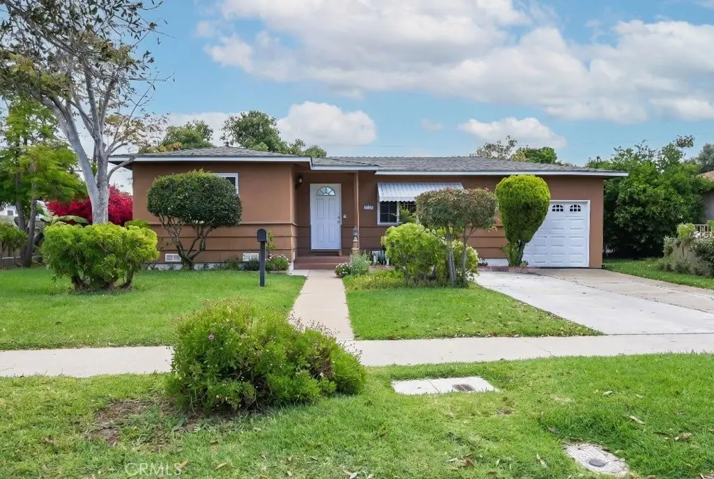 2105 S Rosewood, Santa Ana, CA 92707 - #1