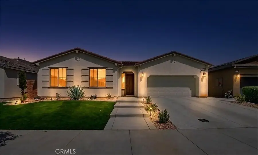 9521 Venetian, Jurupa Valley, CA 92509 - #2