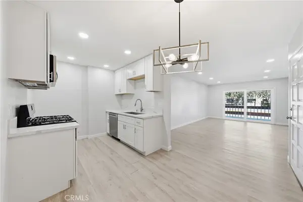 6600 Warner #205, Huntington Beach, CA 92647