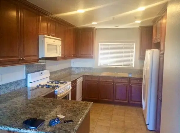 2818 Green River Rd #102, Corona, CA 92882