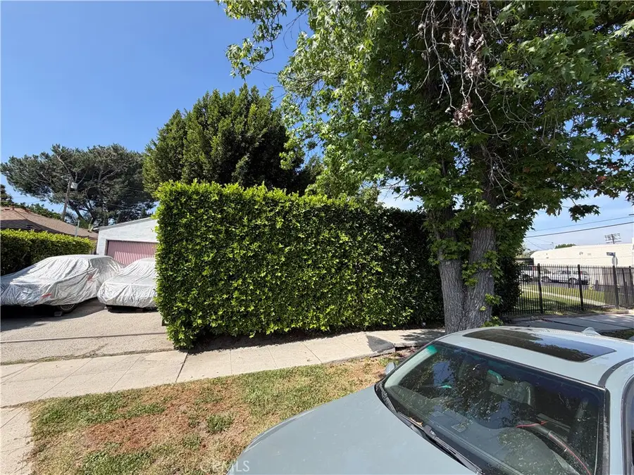 6257 Colfax, North Hollywood, CA 91606 - #2