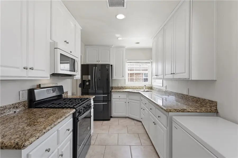 11224 Ringwood Avenue, Santa Fe Springs, CA 90670 - #2