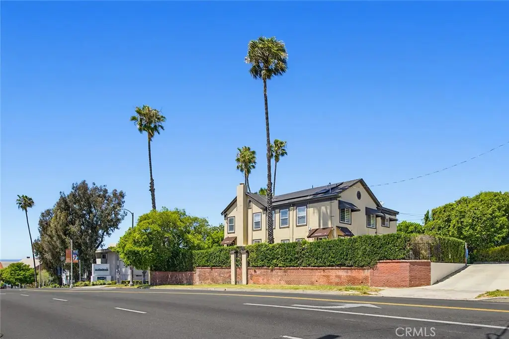 238 S Westmoreland, Los Angeles, CA 90004 - #1