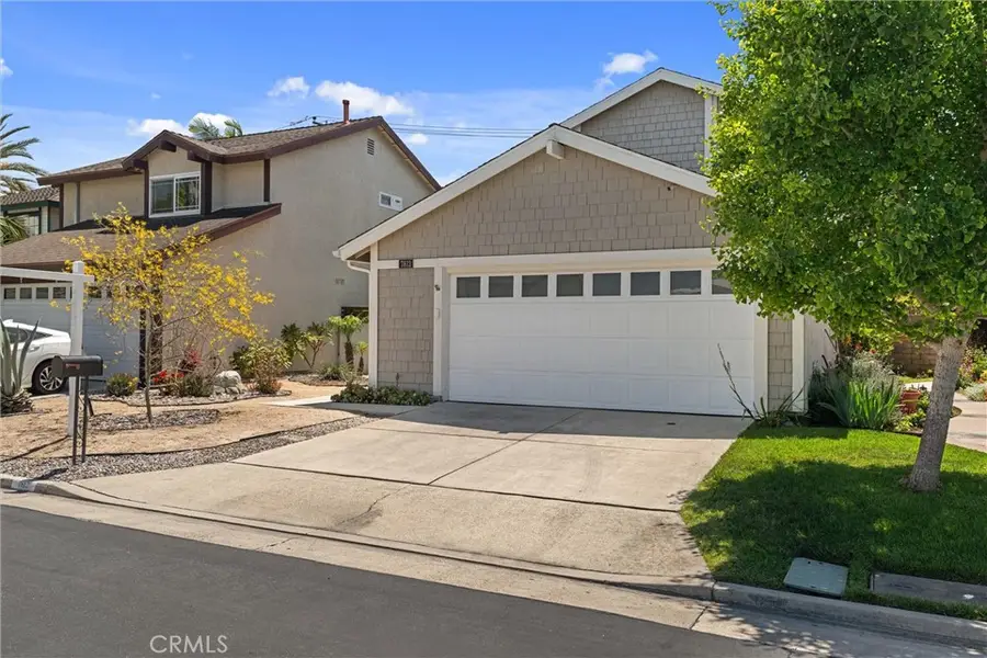 7812 Connie Dr, Huntington Beach, CA 92648 - #2