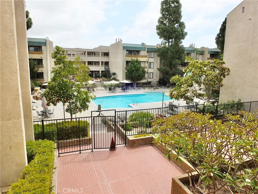 12121 Centralia Street #206, Lakewood, CA 90715 - #3