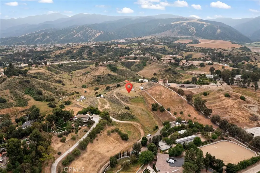 8305 Gambier, Corona, CA 92883 - #1