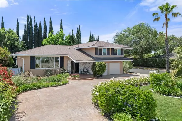 17712 Whitney Drive, North Tustin, CA 92705