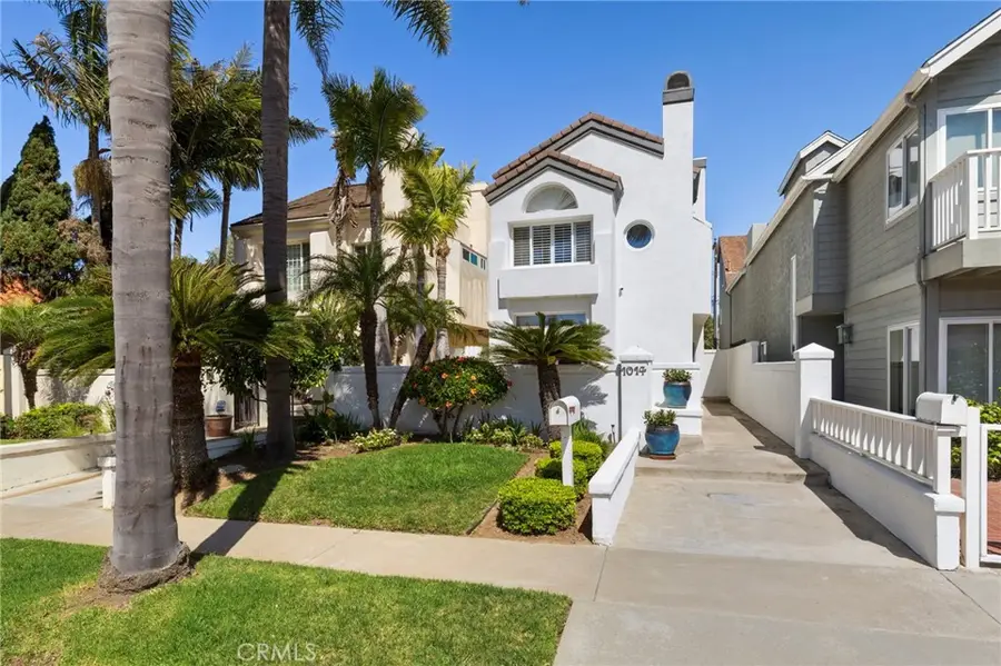 1014 England Street, Huntington Beach, CA 92648 - #3