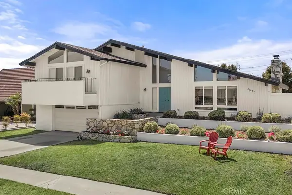 2013 Santa Anita, Placentia, CA 92870