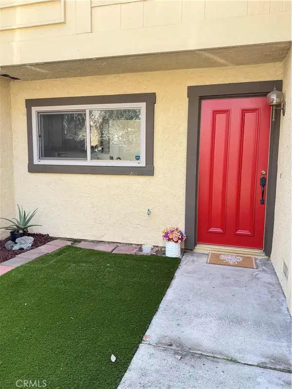 2618 N Tustin #D/34, Santa Ana, CA 92705