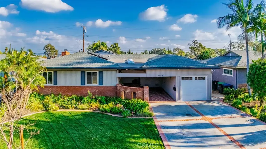 14132 Carfax, Tustin, CA 92780 - #1