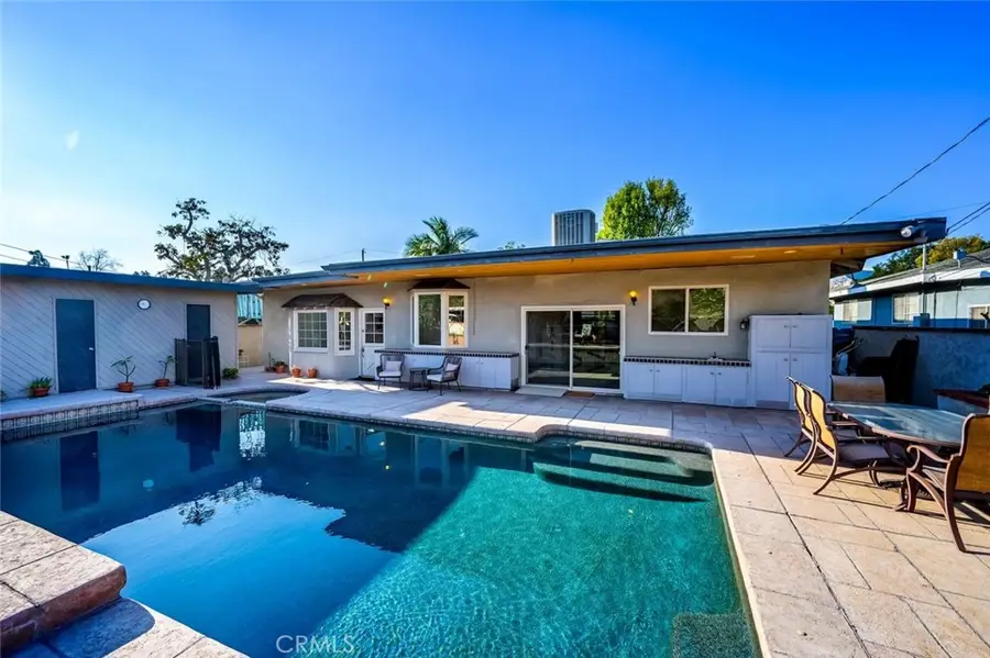 14132 Carfax, Tustin, CA 92780 - #2