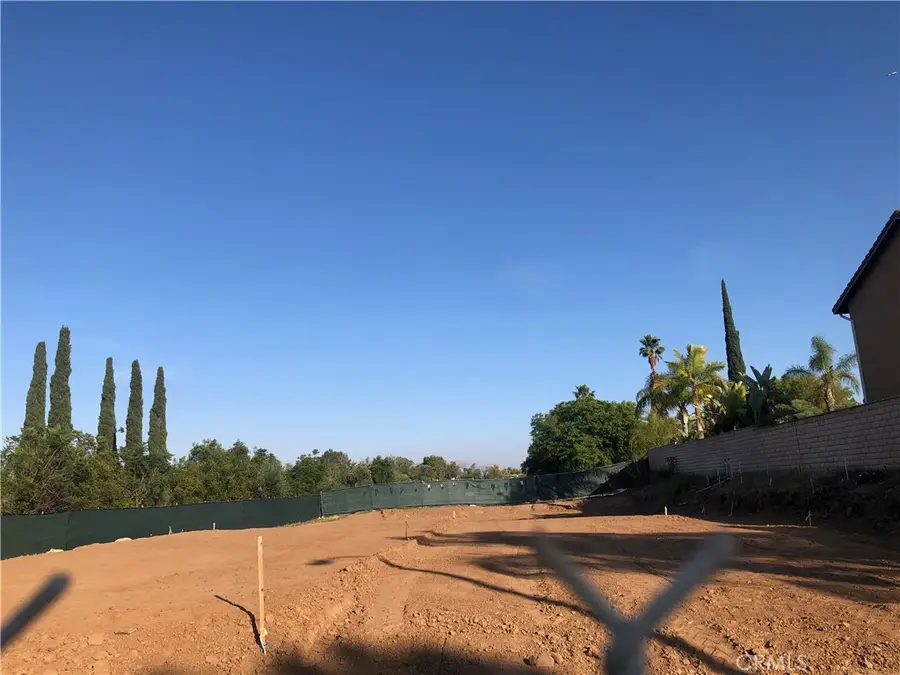 3233 Tamarisk, Corona, CA 92881 - #2
