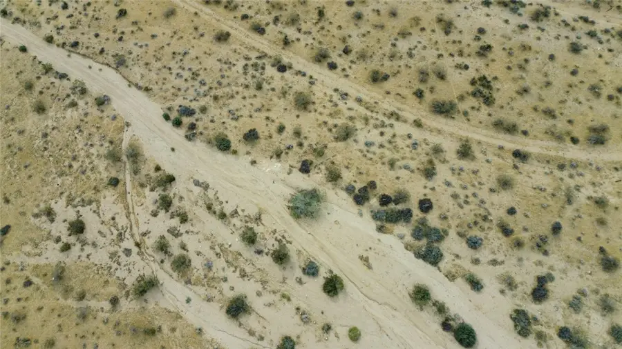 0 Acoma, Landers, CA 92285 - #3