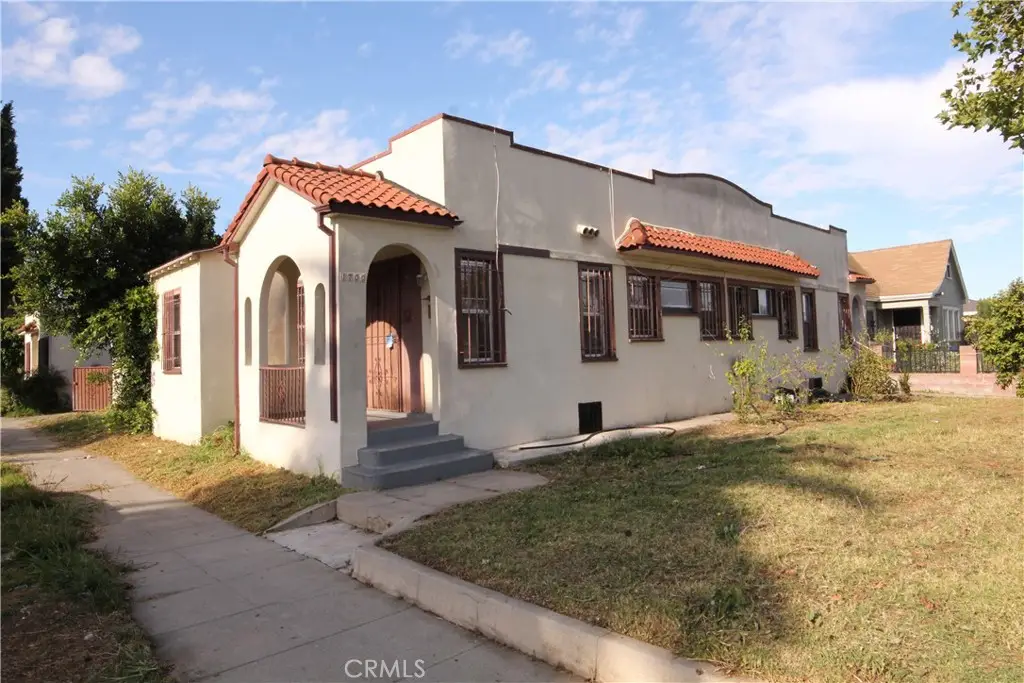 3959 S St Andrews, Los Angeles, CA 90062 - #1