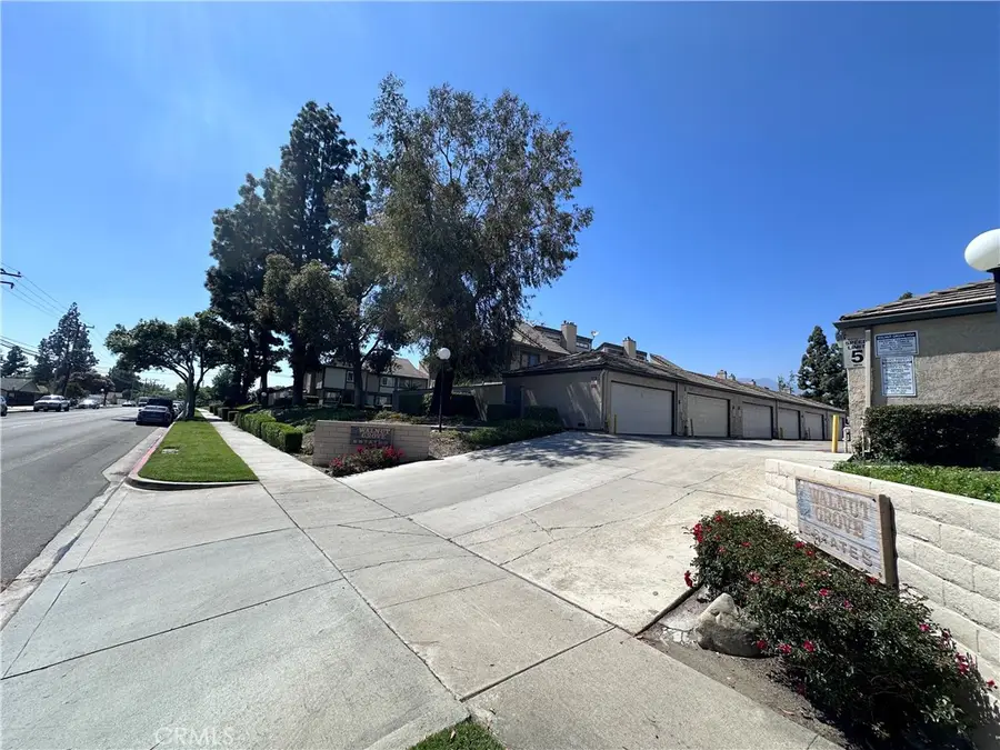 586 Diamond Court, Upland, CA 91786 - #2