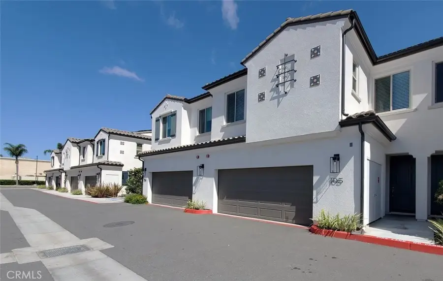 17536 Cameron Lane #105, Huntington Beach, CA 92647 - #2