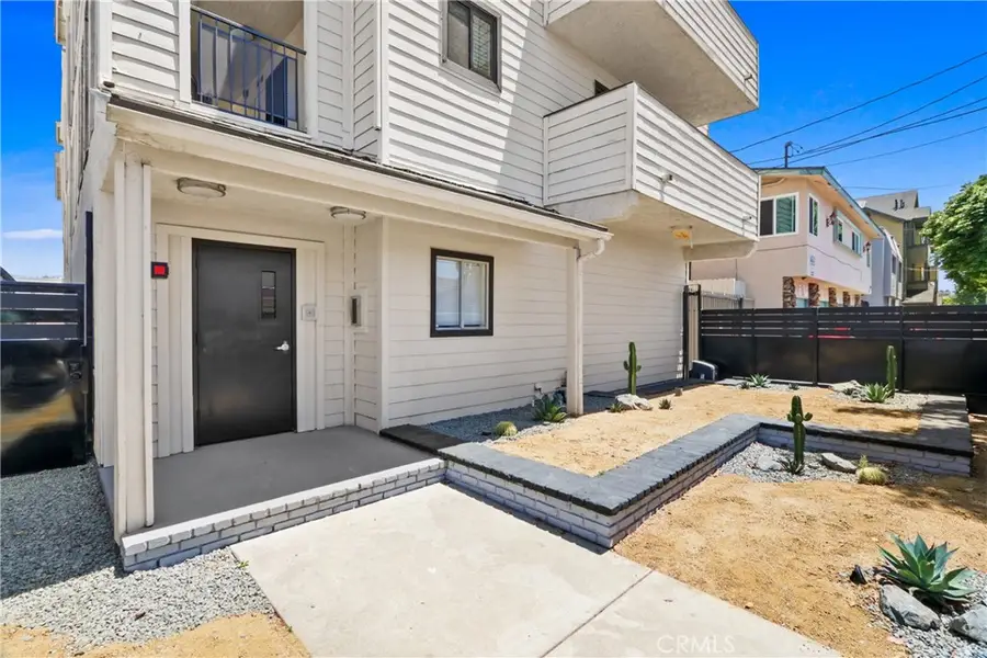 646 Nebraska Avenue #6, Long Beach, CA 90802 - #2