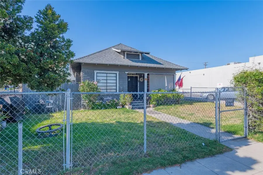 322 W B, Ontario, CA 91762 - #2