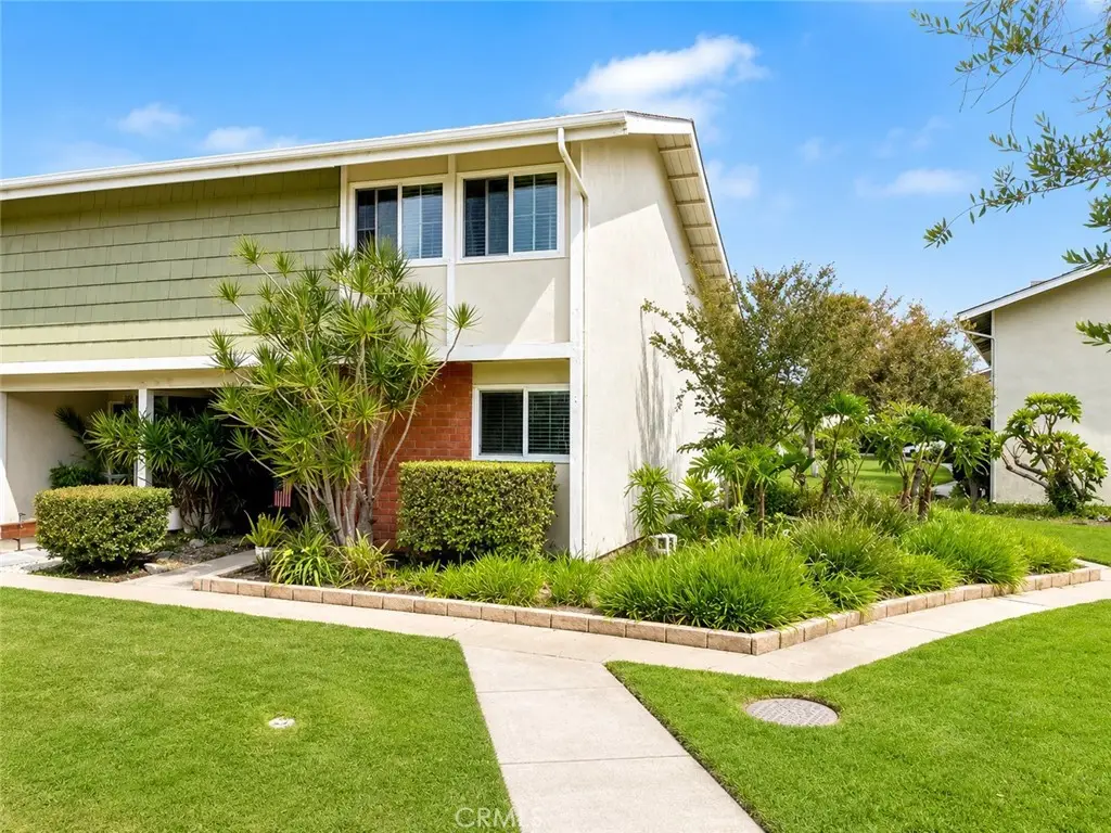 1404 N Tustin #U4, Santa Ana, CA 92705 - #1