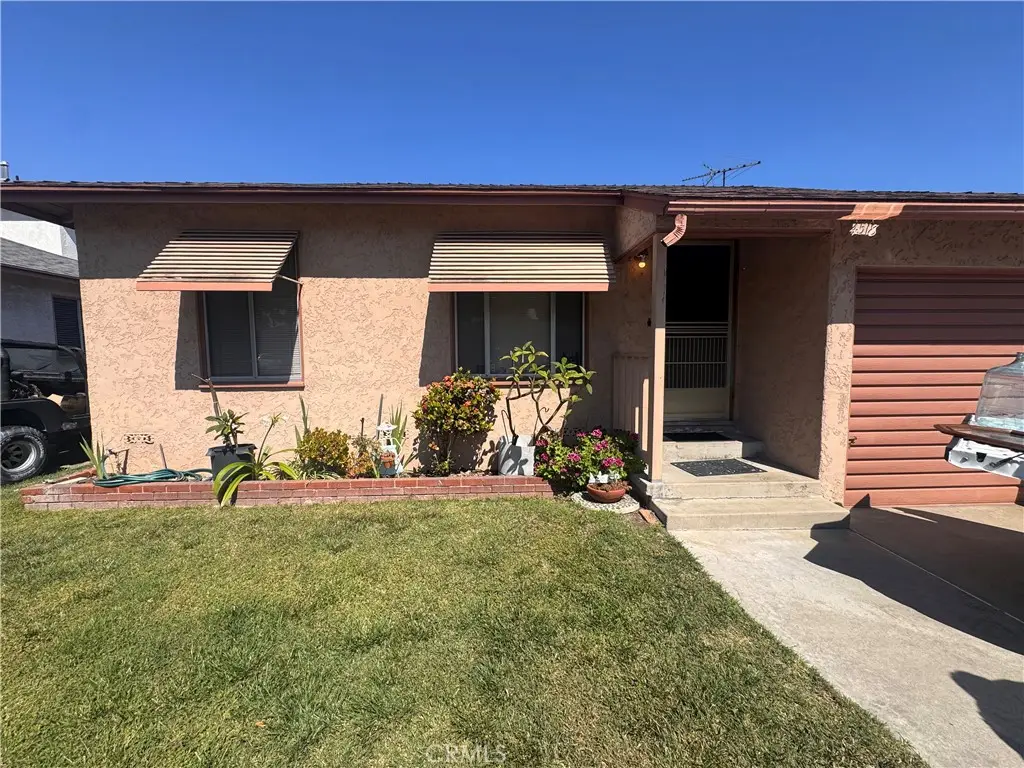 4518 Albury, Lakewood, CA 90713 - #1
