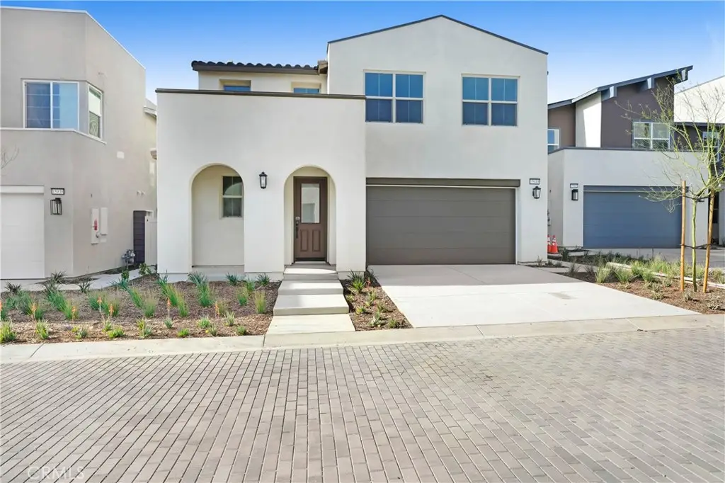 15940 Caterpillar Drive, Fontana, CA 92336 - #1