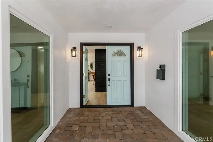521 W Memory, Santa Ana, CA 92706 - #3
