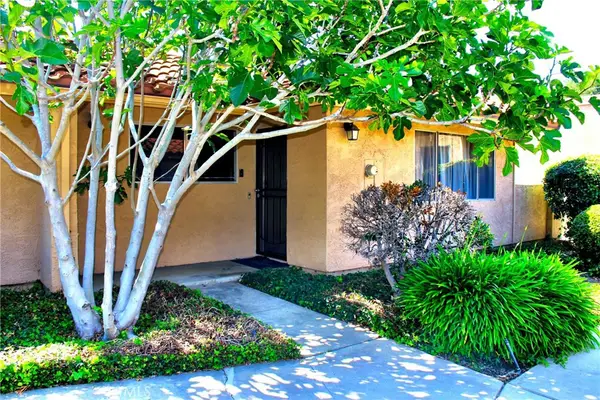 1049 W Pine #c, Upland, CA 91786