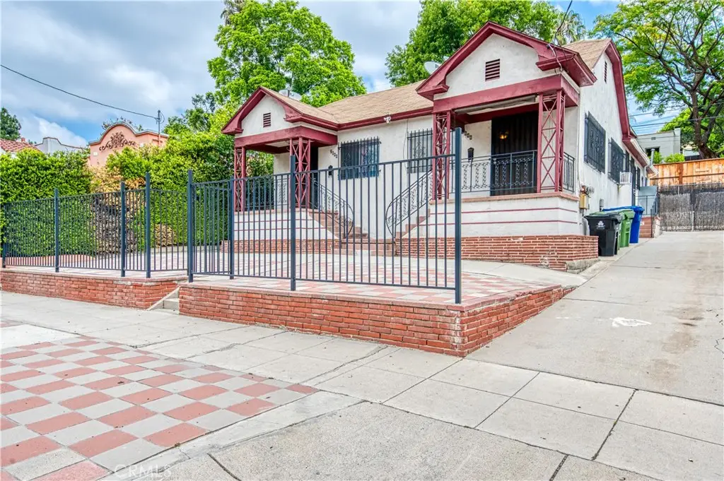 2644 Glendale Boulevard, Los Angeles, CA 90039 - #1
