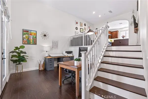 1750 Grand Avenue #6, Long Beach, CA 90804