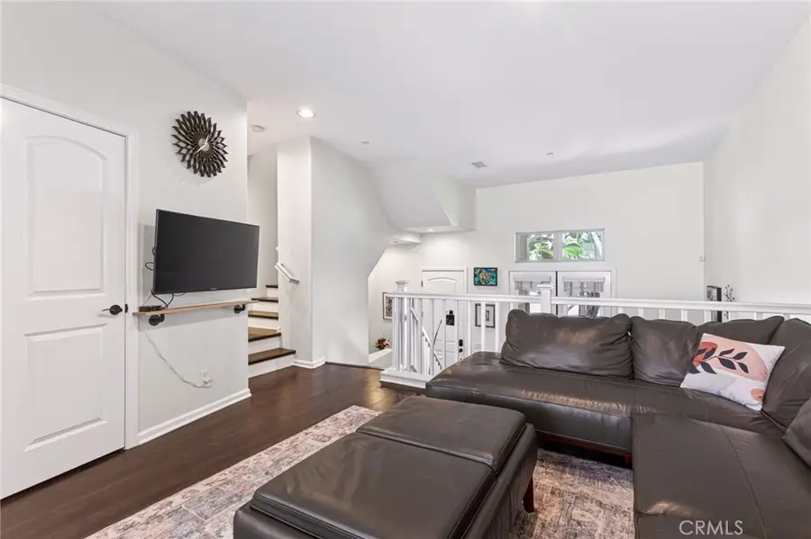1750 Grand Avenue #6, Long Beach, CA 90804 - #2