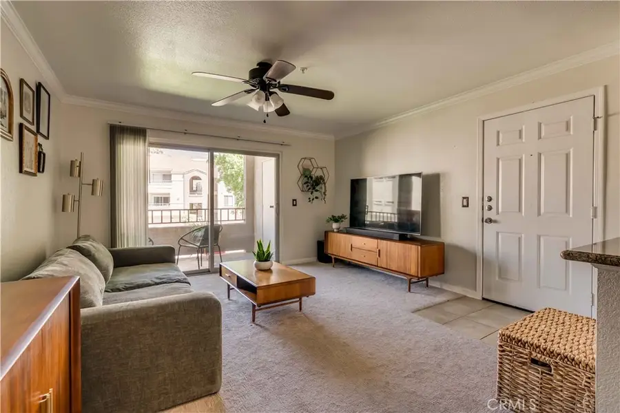 1010 La Terraza #206, Corona, CA 92879 - #3
