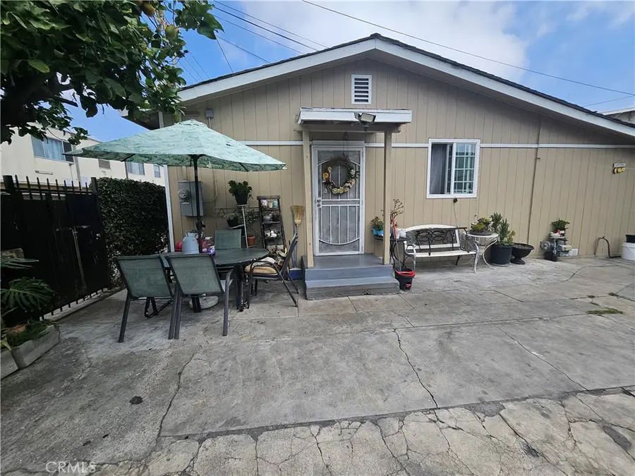 6519 Middleton Street, Huntington Park, CA 90255 - #3