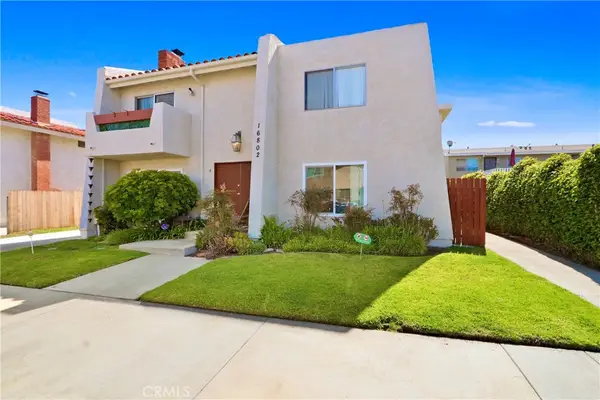 16802 Hoskins Lane, Huntington Beach, CA 92649
