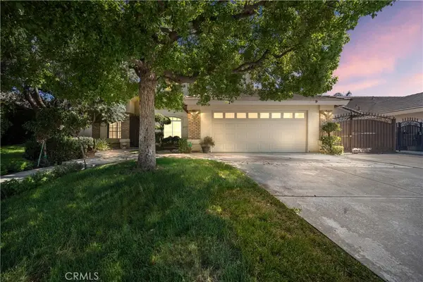 11015 Lakewood Court, Bakersfield, CA 93312