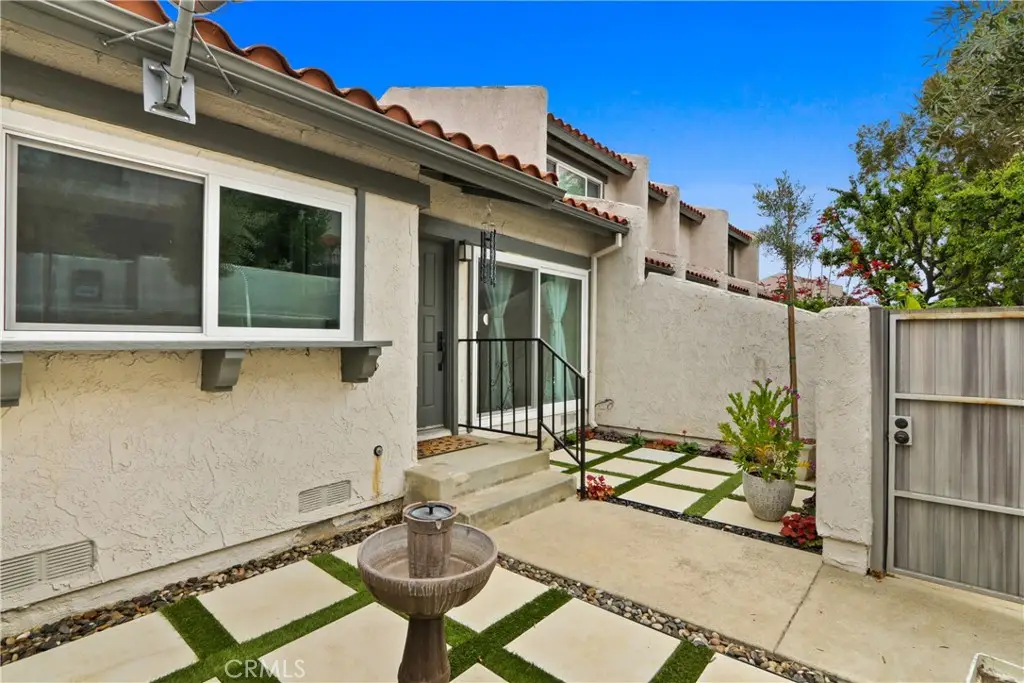 820 W 232nd, Torrance, CA 90502 - #1
