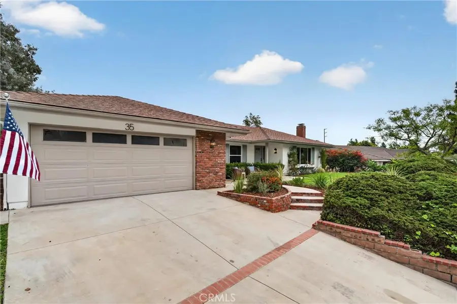 35 Calle Escalon, Camarillo, CA 93010 - #2