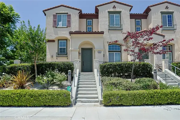 233 Camphor, Orange, CA 92868