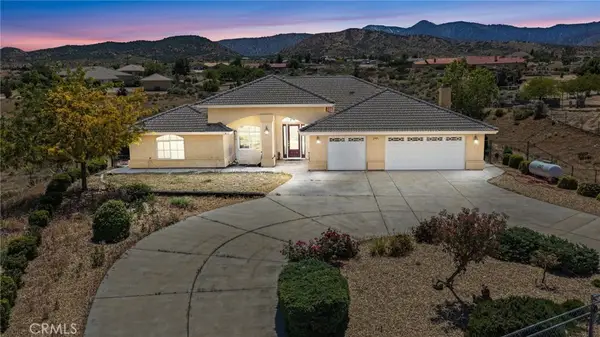 5295 Snow Line Drive, Phelan, CA 92371