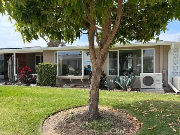 1551 Homewood Road #113-B, Seal Beach, CA 90740