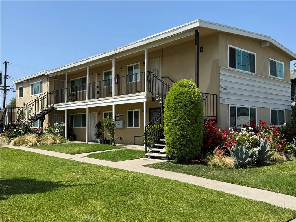 1300 W Valencia, Fullerton, CA 92833 - #1