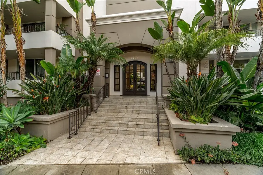 4637 Willis #208, Sherman Oaks, CA 91403 - #2